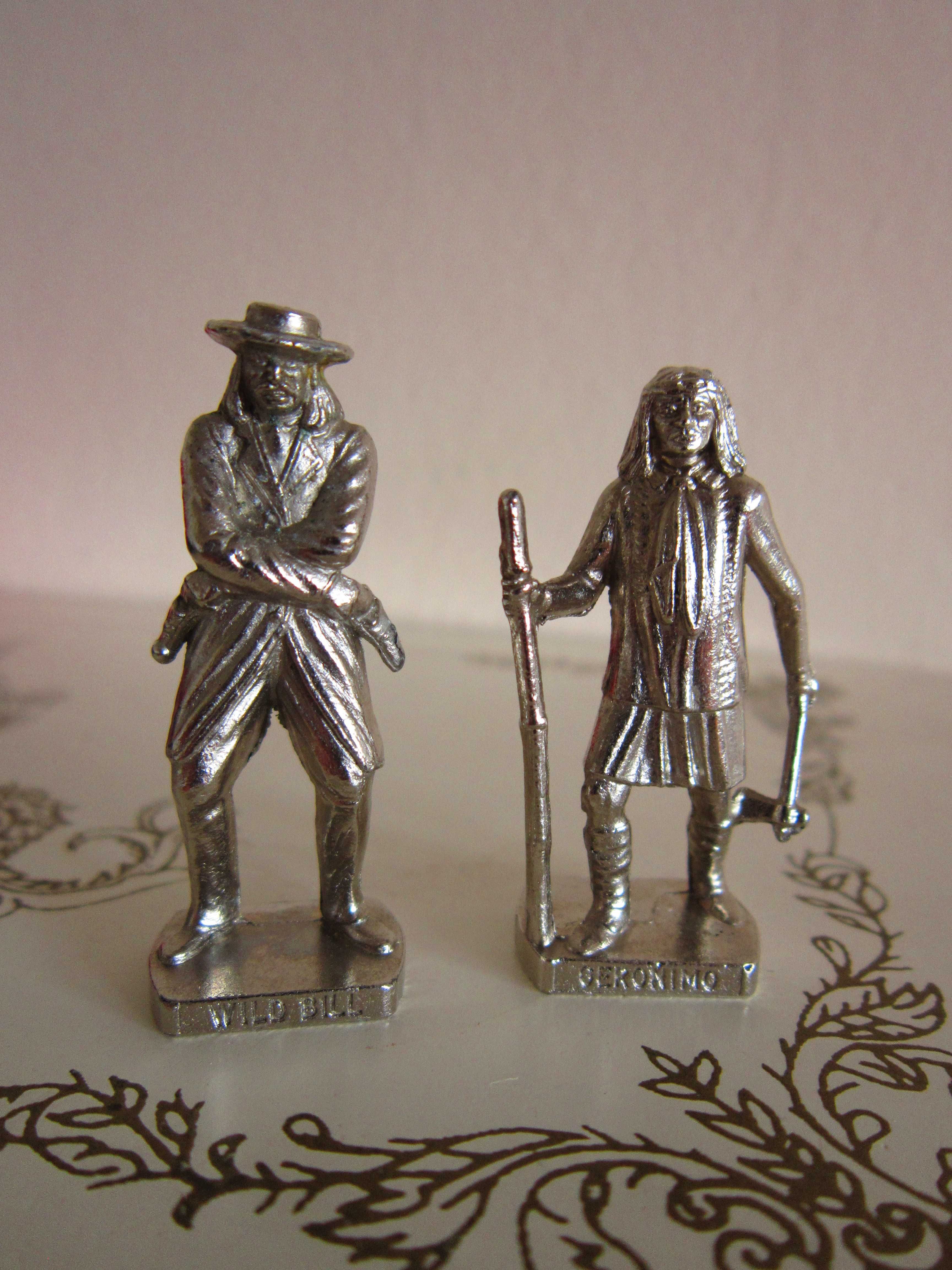 cadou rar Cowboy Bill+Indianul Geronimo miniaturi colectie 1985