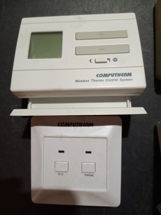 Termostat de camera fara fir Computherm q3 RF