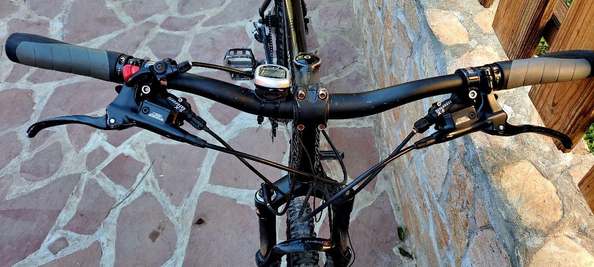Алуминиев Велосипед XC Carrera Kraken 26 нови гуми хидравлични спирачк