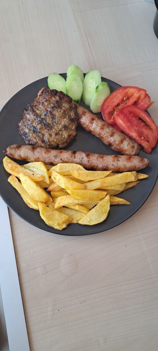 Вкусно обедно меню