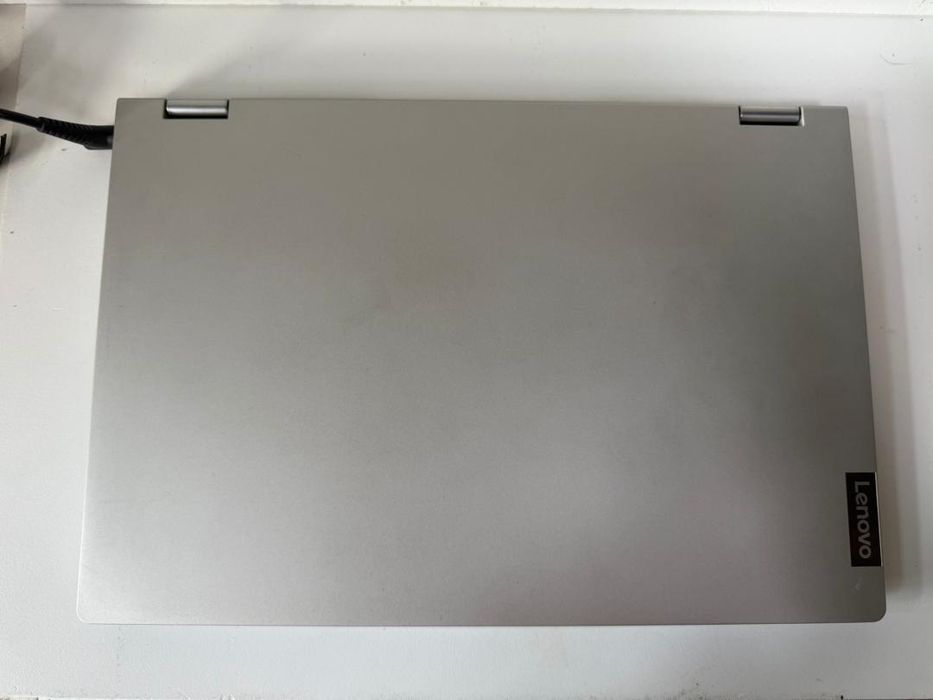 Laptop Lenovo IdeaPad C340-14API - 2-in-1 Convertibil, -P-