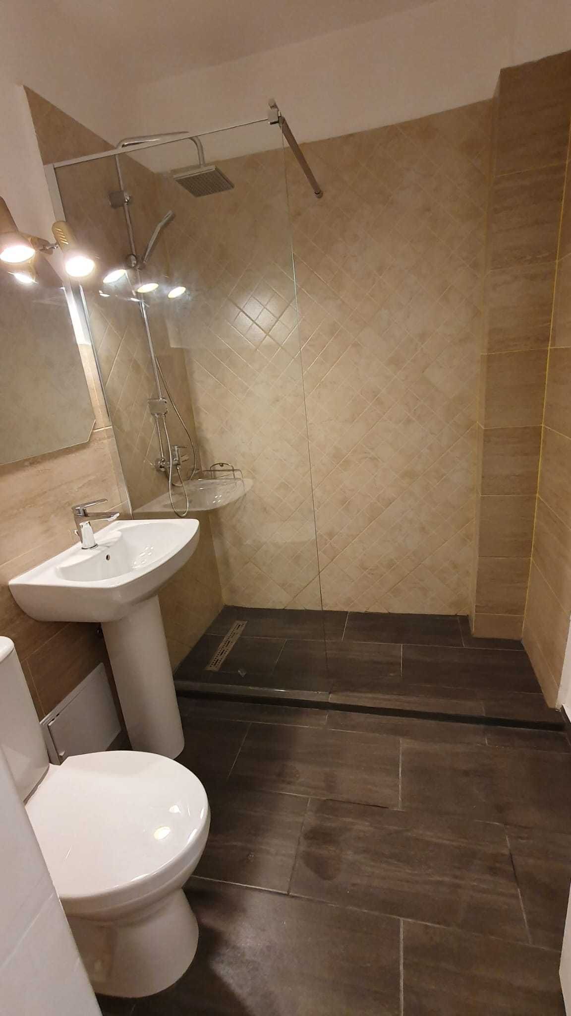 Vand apartament 3 camere, etaj 1, Bucurestii Noi.