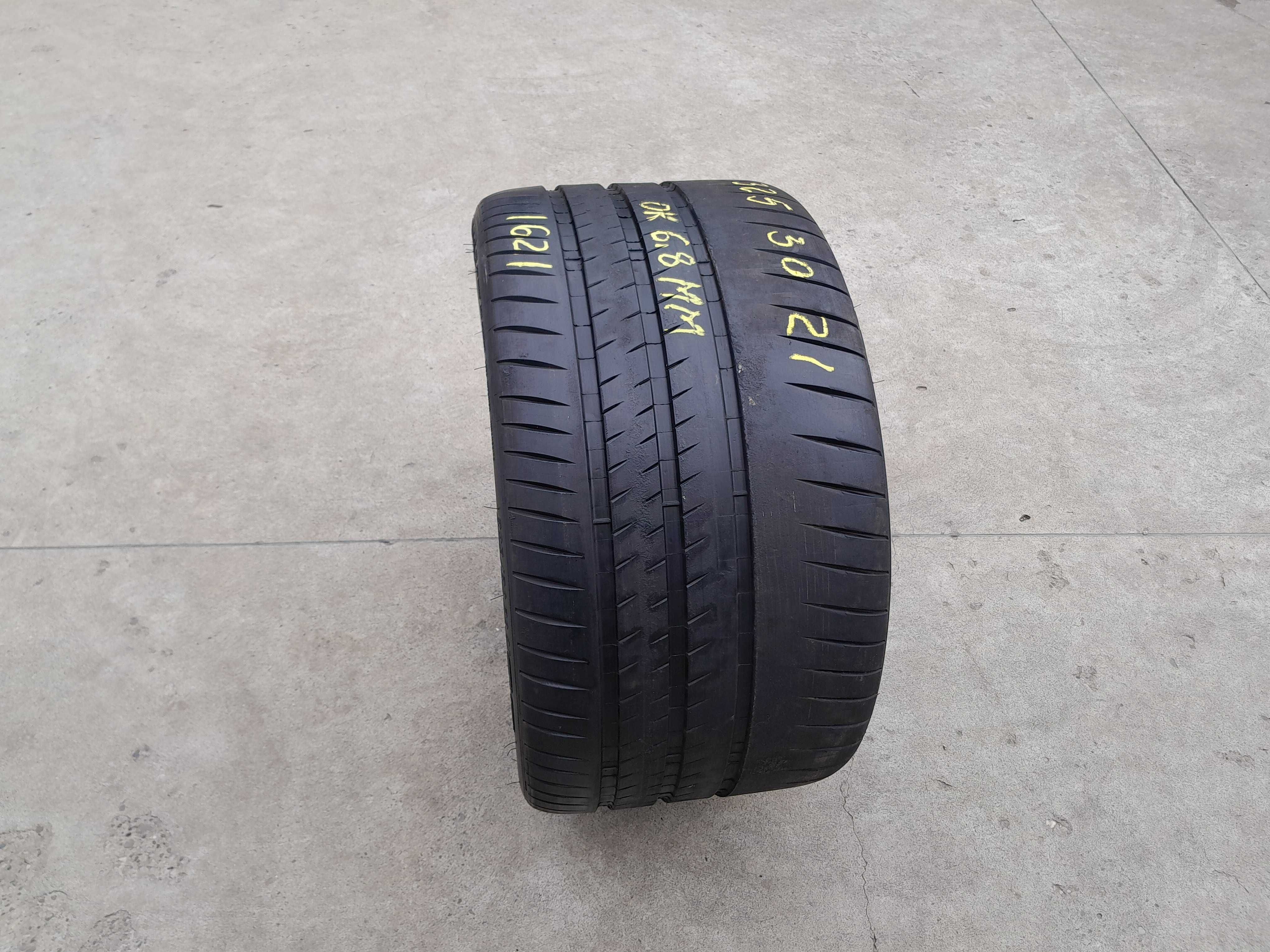 O anvelopa de vara 325 30 21 michelin pilot sport cup 2 , dot 2021