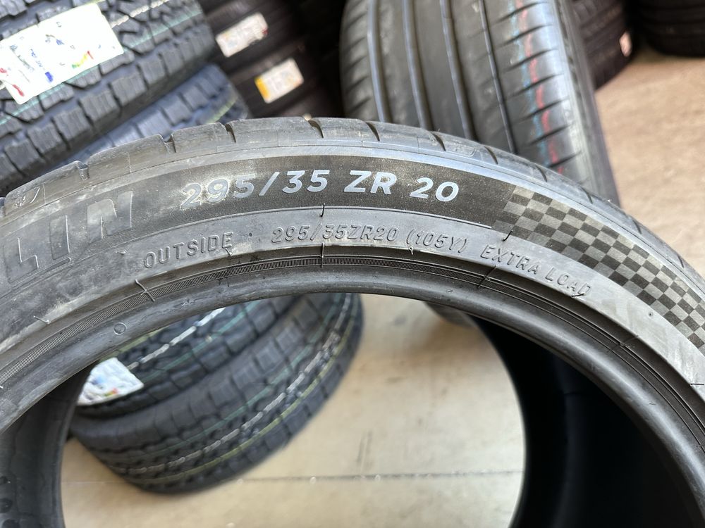 295/35/20//255/40/20 MICHELIN