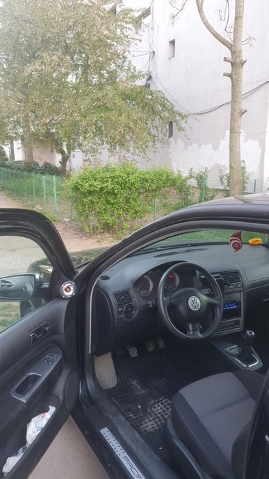 Golf 4 pacific 1.6 FSI 110CP