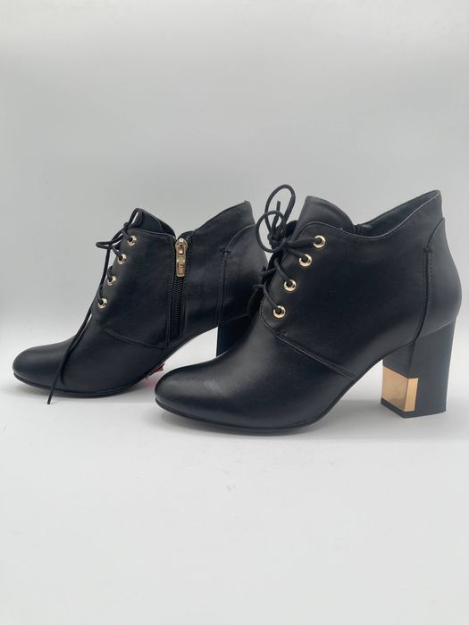 Ботинки из натуральной кожи, распродажа