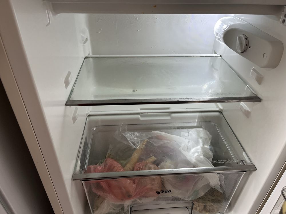 Vând Frigider Retro Exquisit 120L