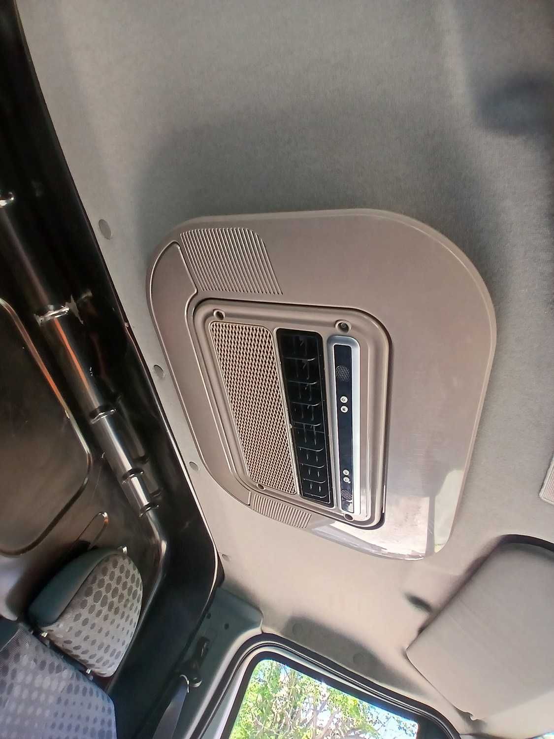 Климатизация кабина бус Форд Транзит “FordCool 2500+” DC12V/24V