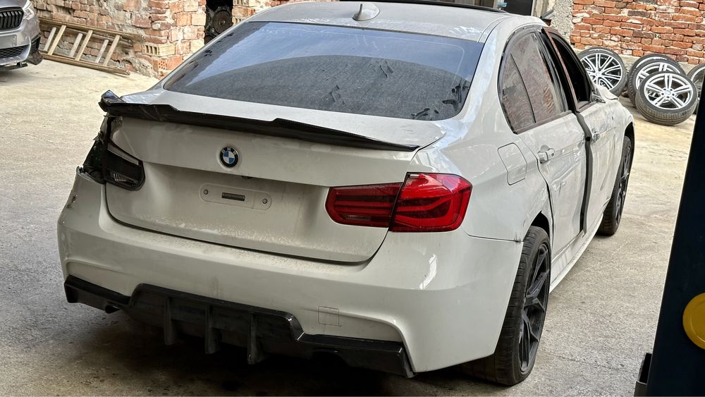 BMW F30 340XI На Части