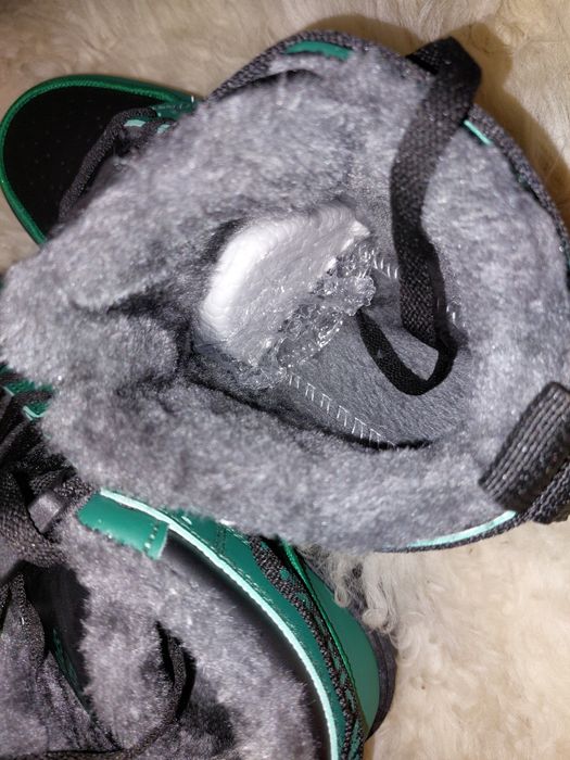 Vând adidași îmblăniți nr 41  noi în cutie