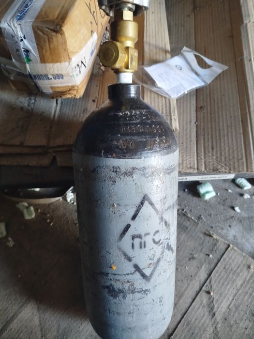 Продам баллоны для азота, кислорода и тд