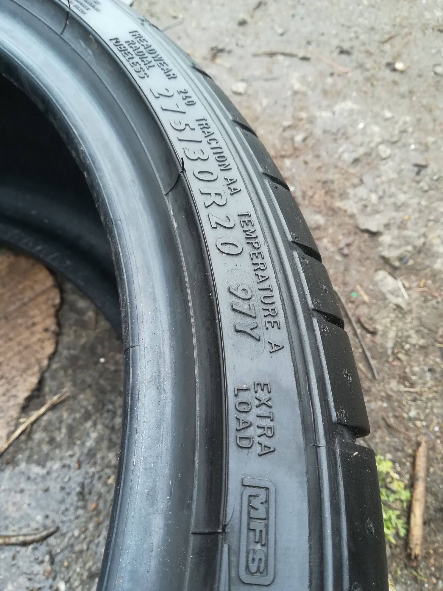 Dunlop SportMaxx GT 2бр.275/30/20 дот3319