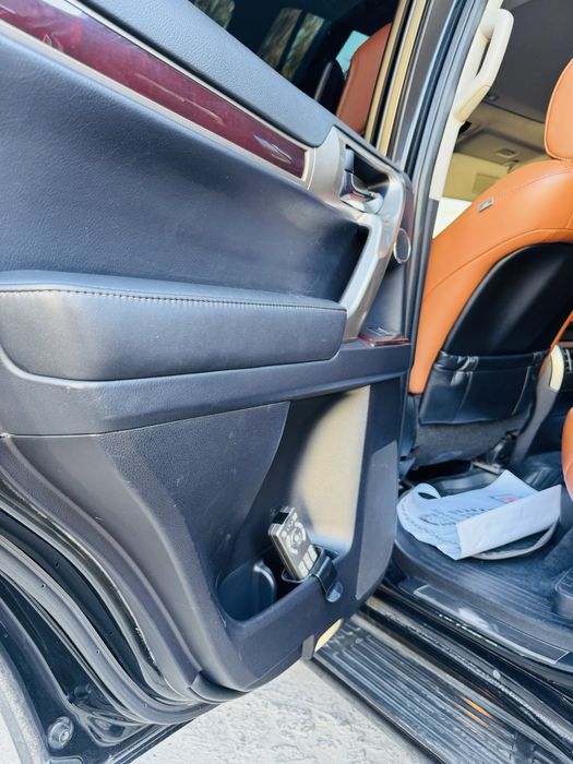 Продаётся лексус Lx460