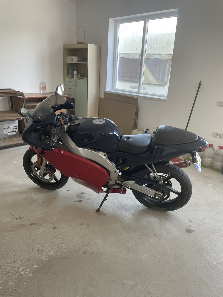 Vand Aprilia PG00