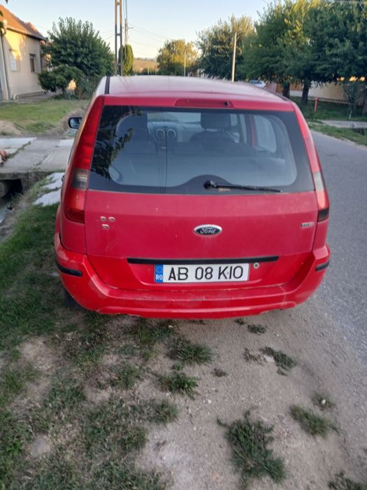 Vând Ford  fusion