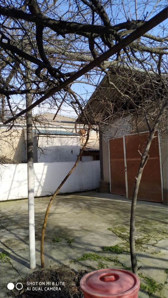 Срочно уй сотилади
