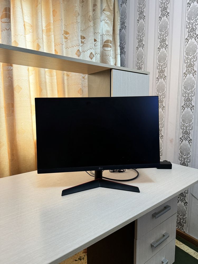 Продаю хроший монитор 144гц Lg!!