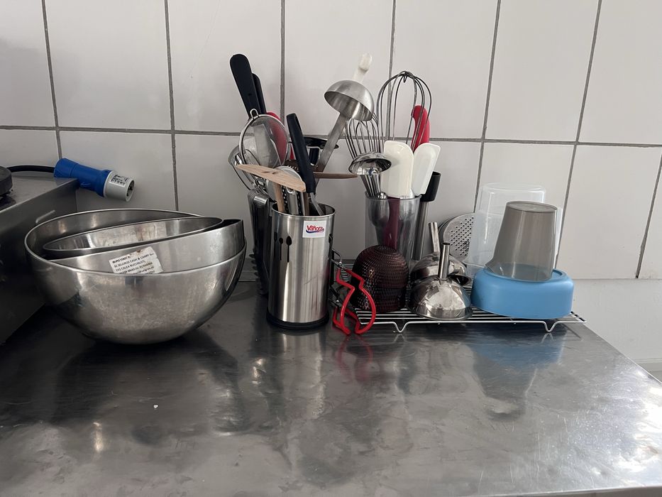 Ustensile bucatarie profesionala