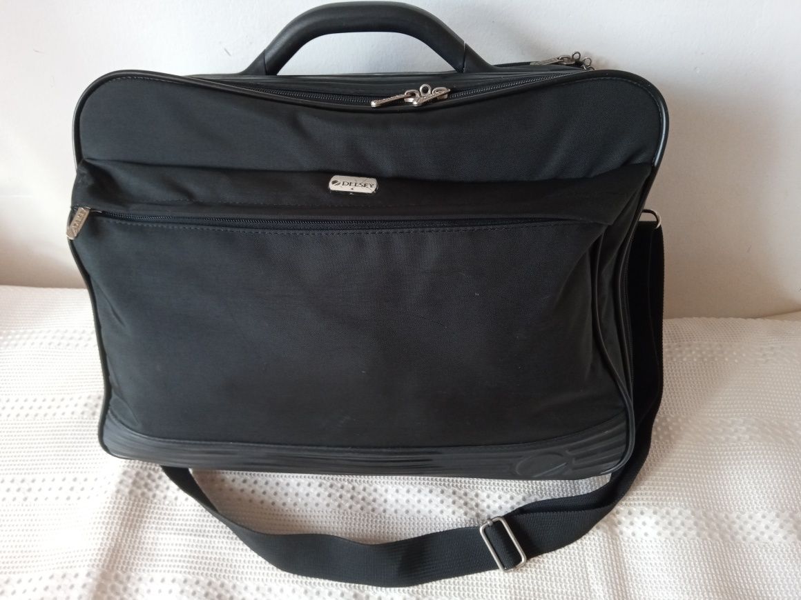 Geantă voiaj / laptop Delsey 45 cm × 33 cm