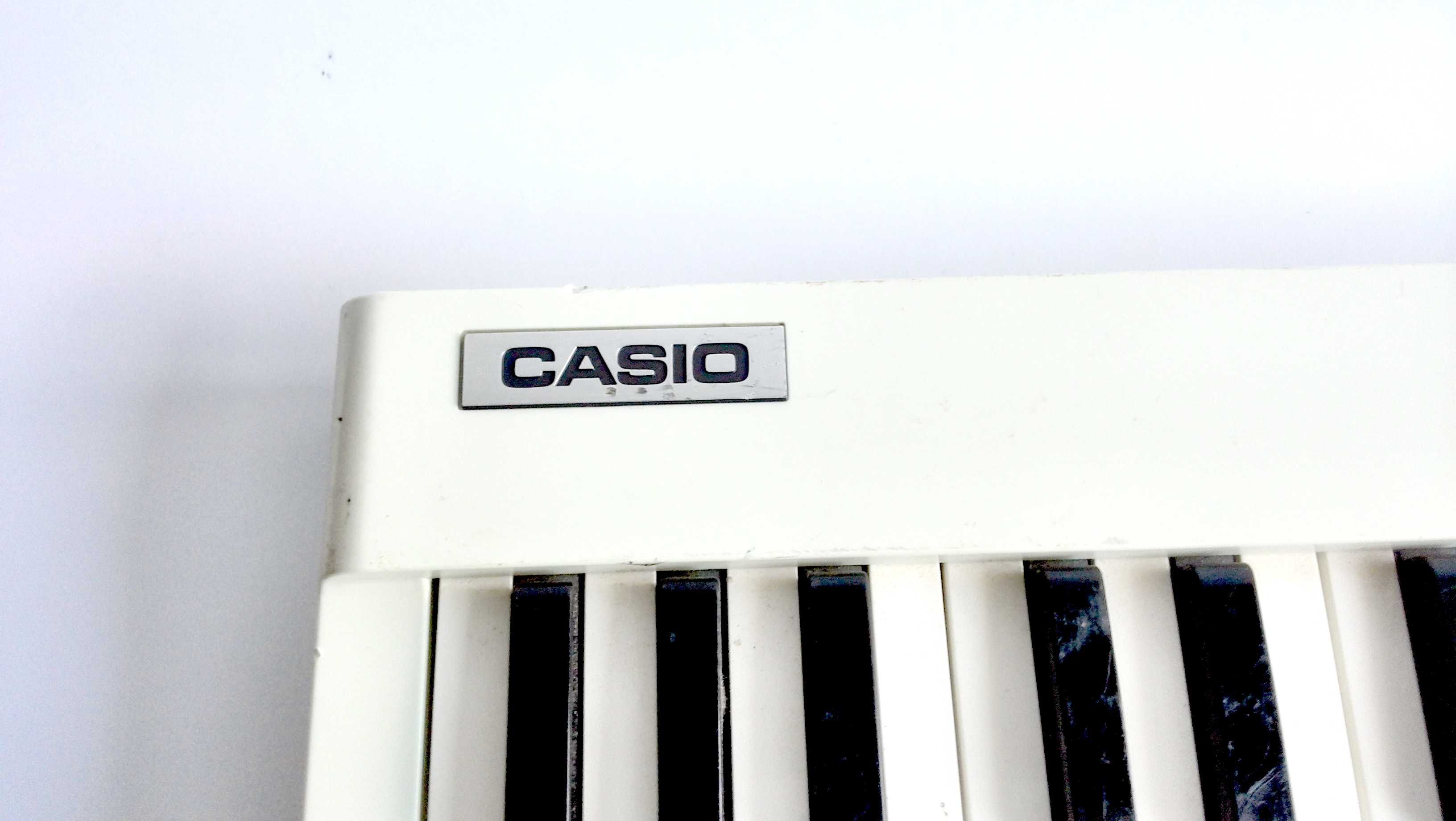 Casio Casiotone M-10 (1980) - ретро рядка преносима клавиатура