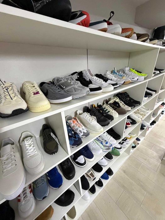 Маркови маратонки и обувки на ЕДРО