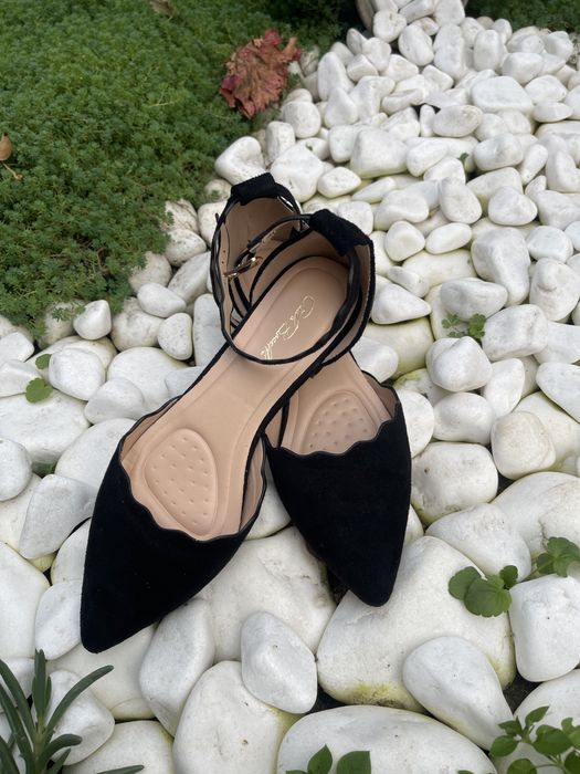 Черни обувки