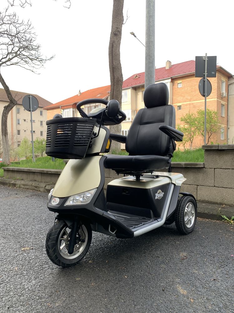 Scuter electric Meyra Pride Zolar pentru persoanele cu dizabilitati