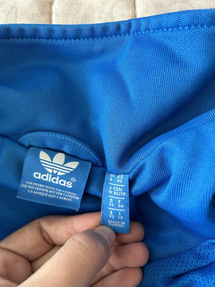 Анцуг Adidas