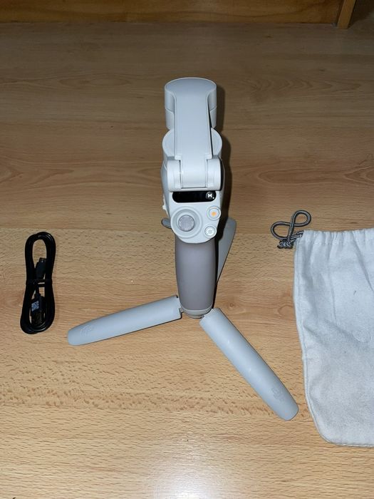 Стабилизатор DJI osmo mobile se