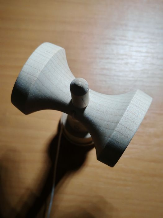 OK+ kendama (doar kenul de vânzare)