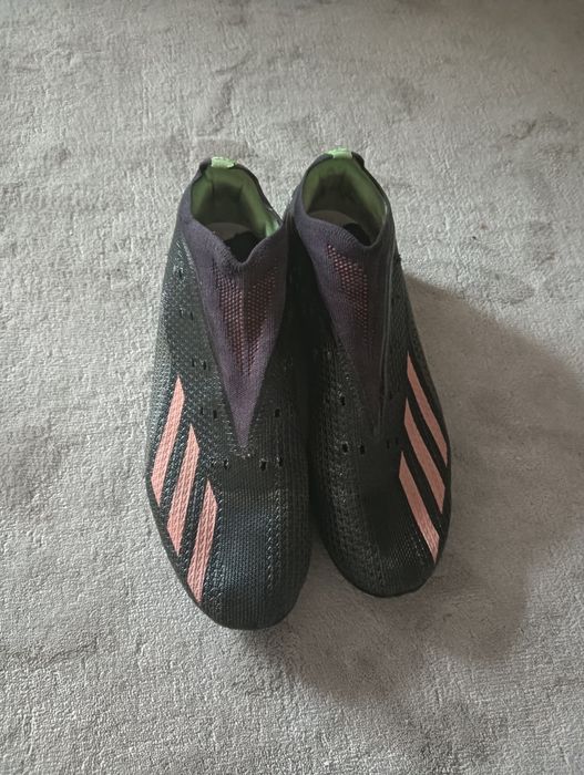 Vând ghete fotbal adidas/puma/nike