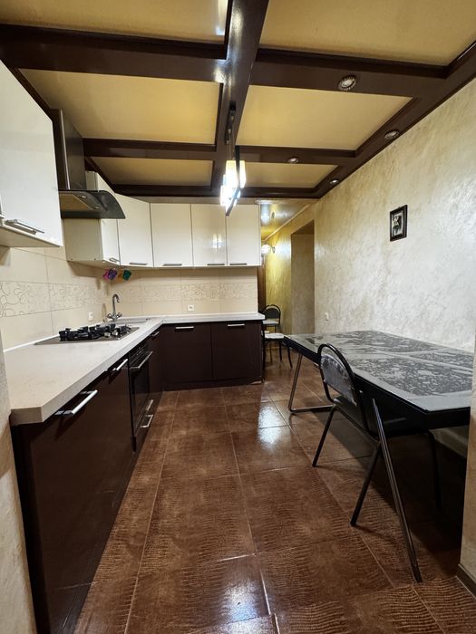 Продается 2-х комн.кв с пл 52 кв.м, 2/5 эт