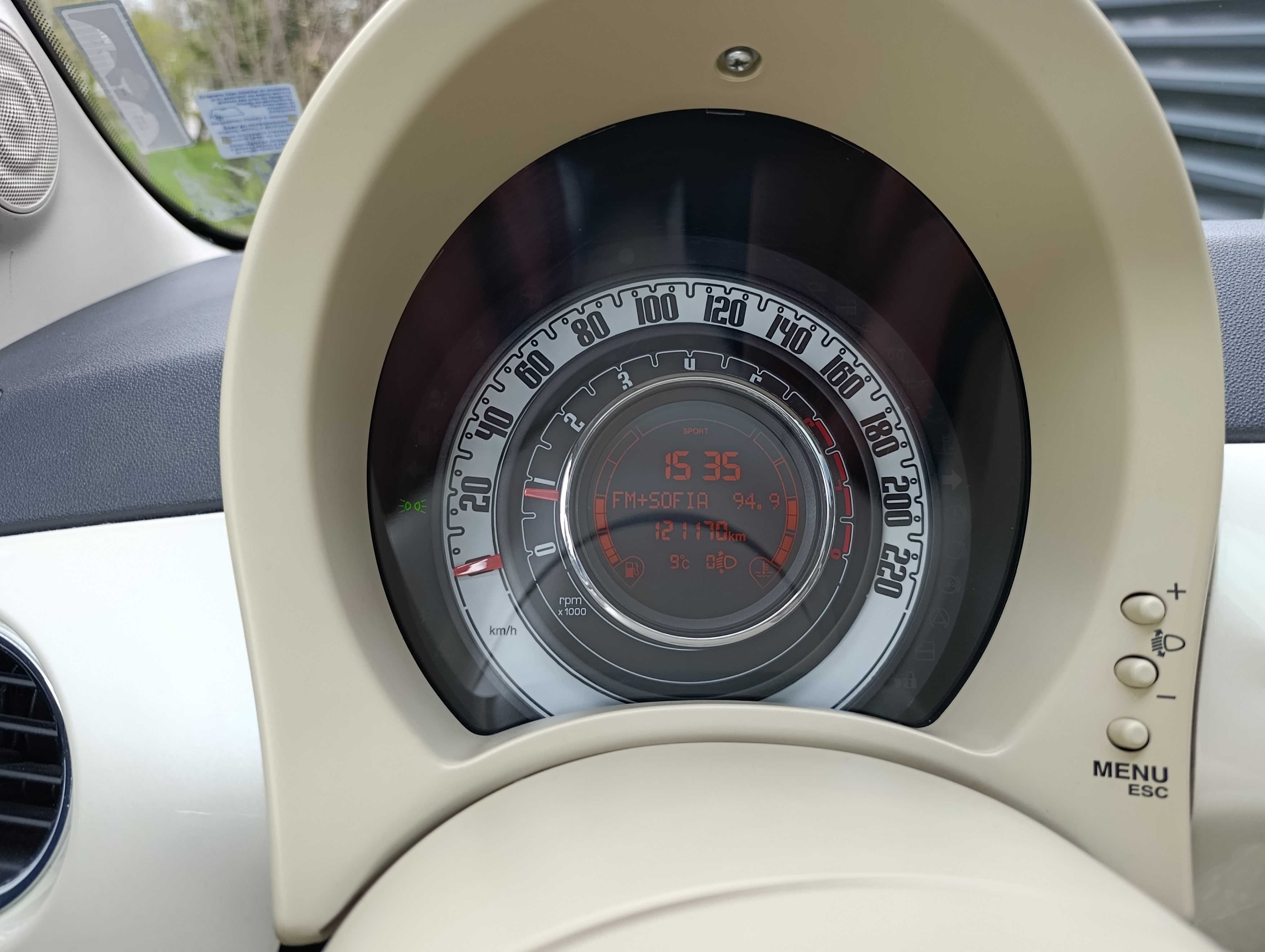 ФИАТ 500 1.4 100кс sport бяла перла