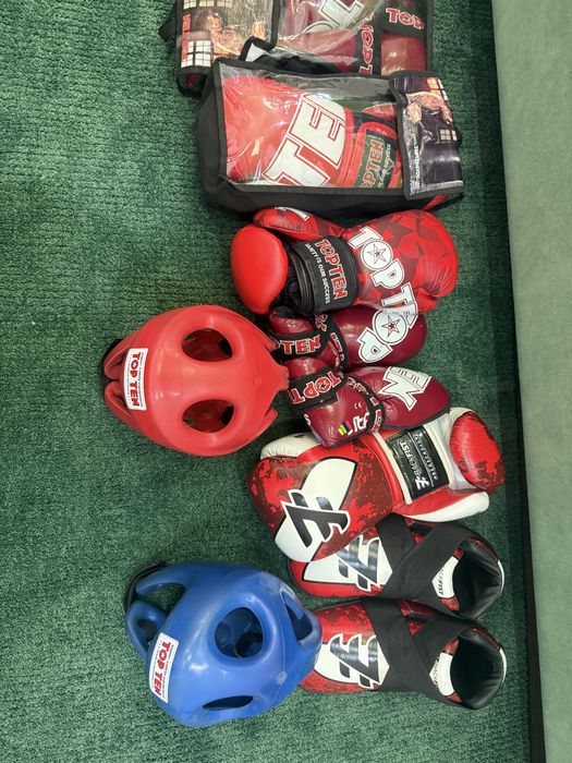 Продам экиперовку таеквондо относительно новая