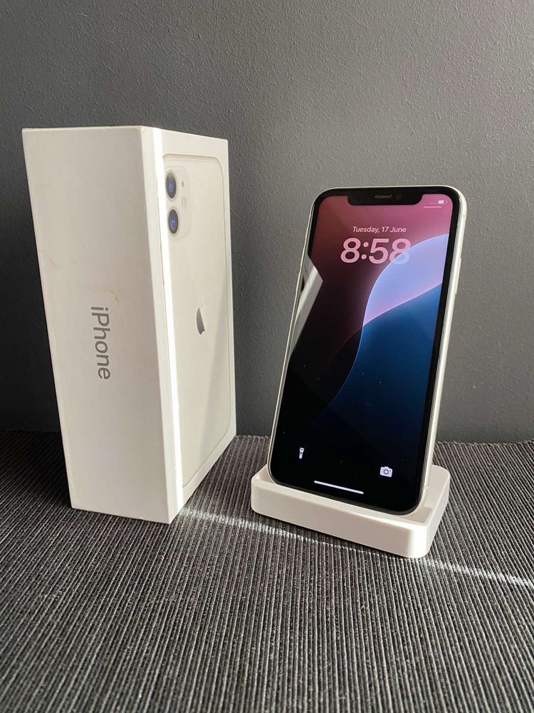 iPhone 11 White 64GB - 100% battery