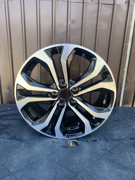 Janta ford kuga,puma,focus,b max,r17