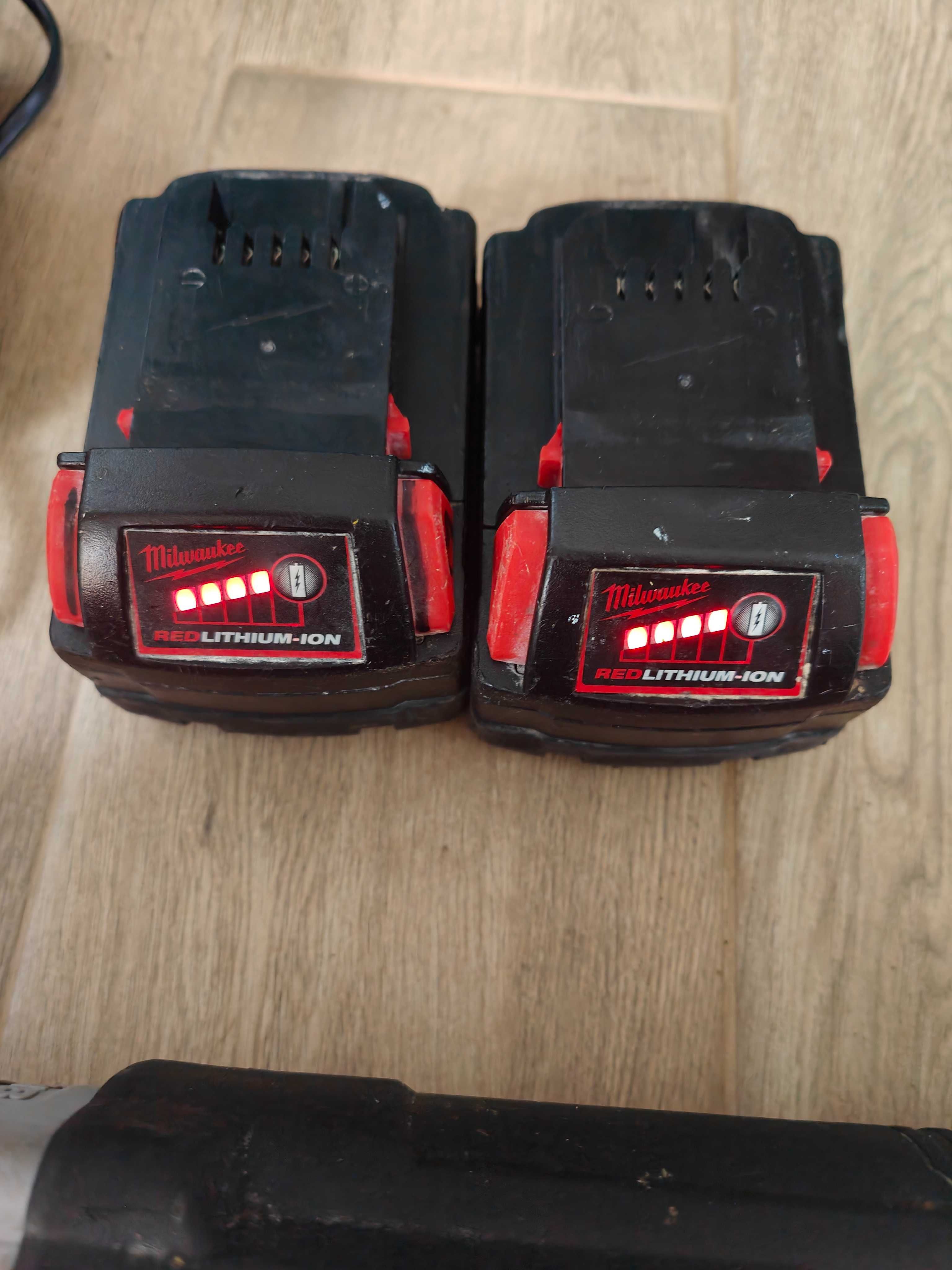 Акумулаторен саблен трион MILWAUKEE M18 BSX-0