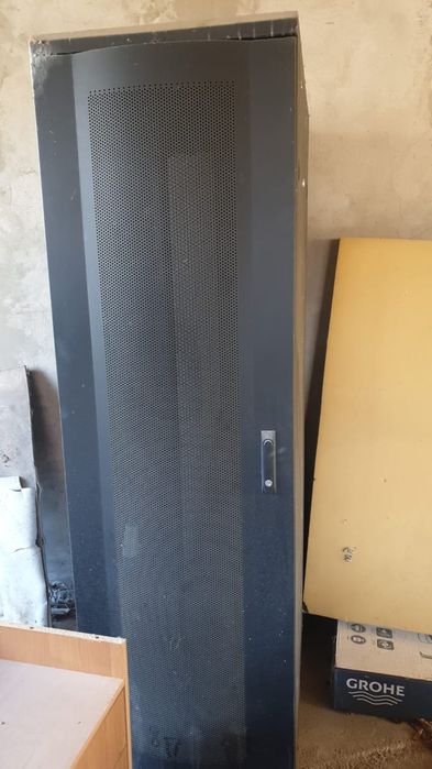 Серверный шкаф  H42U