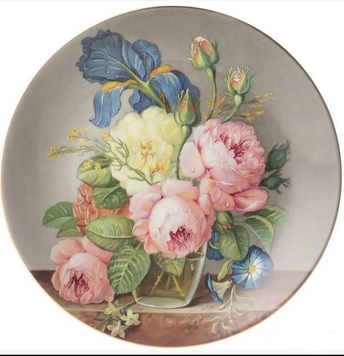 Декоративные тарелки.