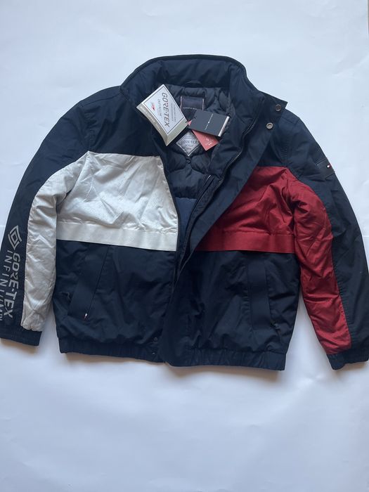 Tommy Hilfiger : ICON Gore-Tex INFINIUM Jacket Ново Л / Оригинал