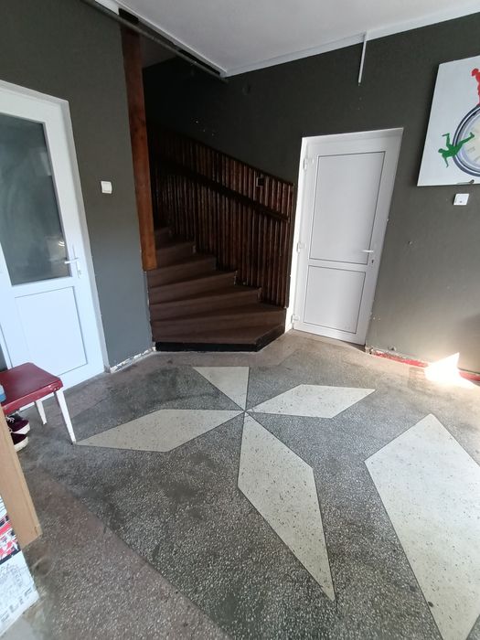 Spațiu comercial de închiriat