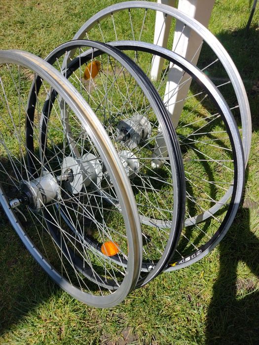 Roți dinam încorporat