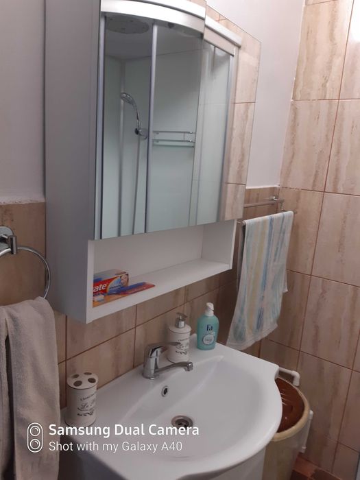 vand apartament 1 camera la casa , Arad, CENTRAL !