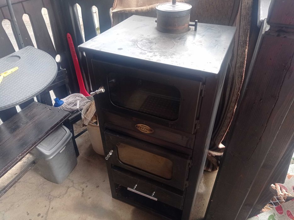 Камина звезда с фурна водна риза