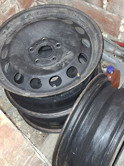 Железни джанти 4бр. 5х112 16 ФОЛКСВАГЕН + ТАСОВЕ