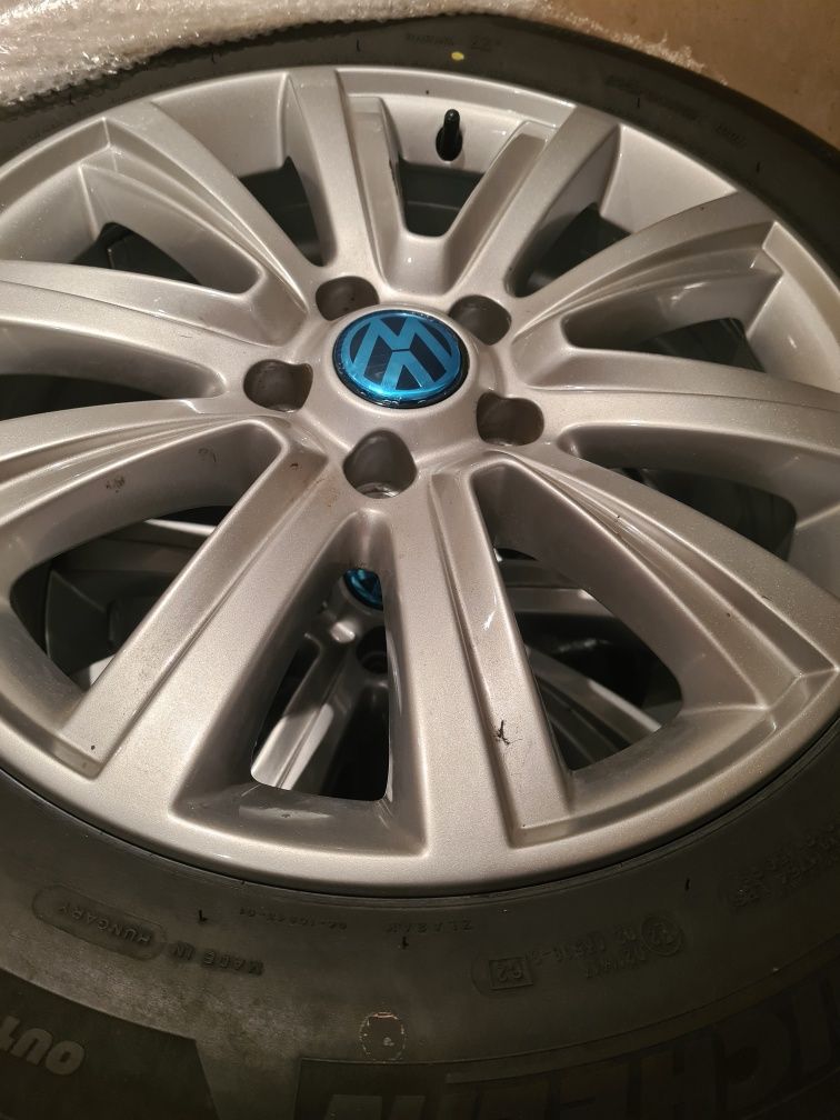 Джанти с гуми 225 60 R18 vw T5,T6,Amarok