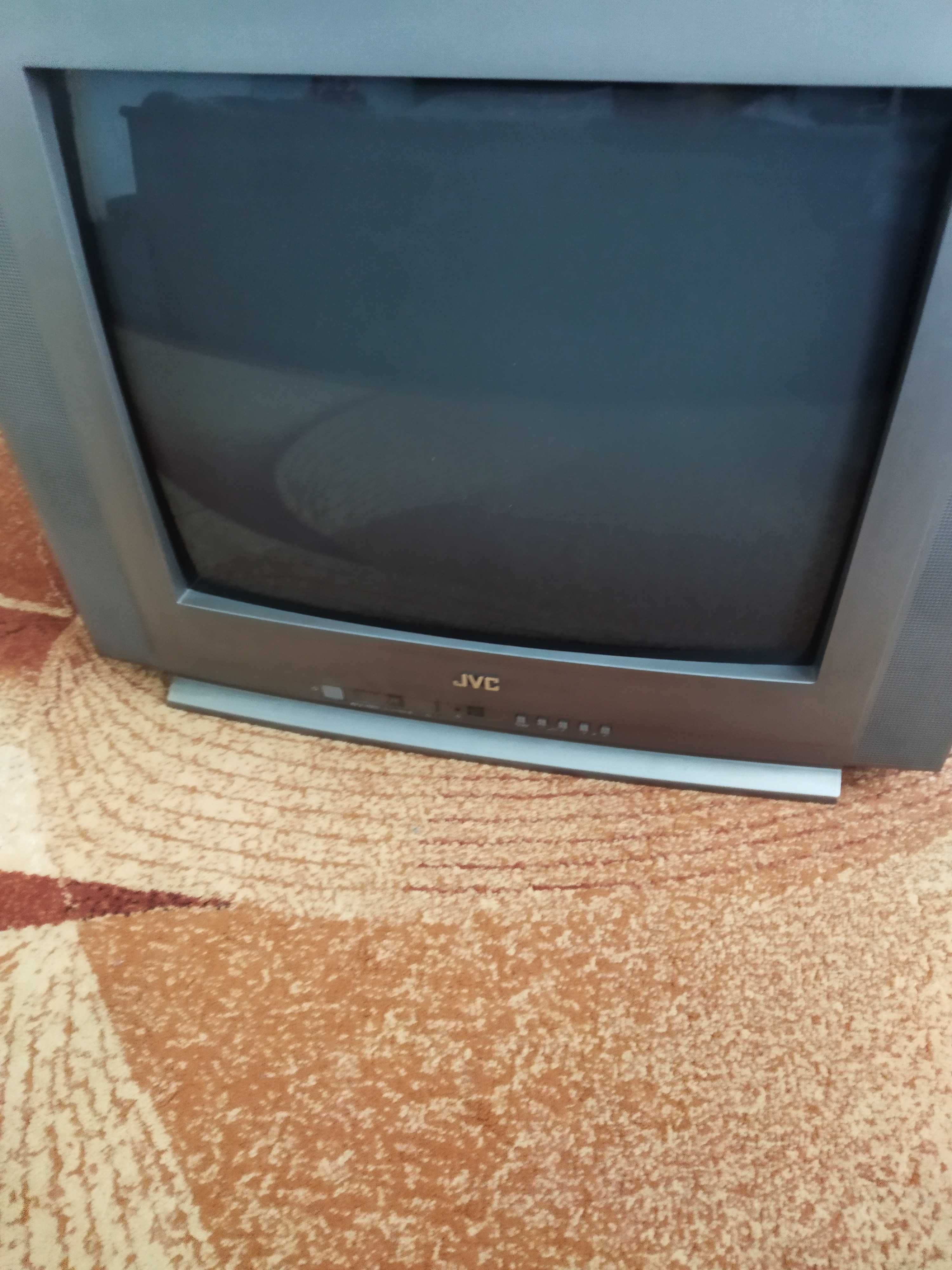 Цветен, стерео телевизор JVC AV-21BD5EE/EES