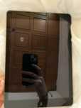 Продавам iPad Air 32 GB запазен,работи отлично