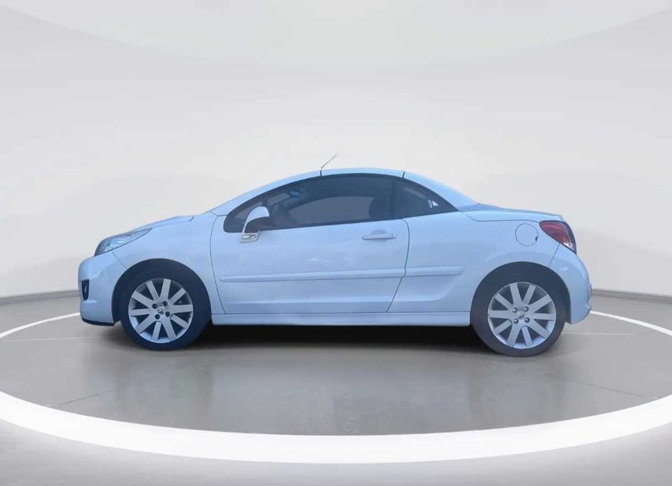 PEUGEOT 207 CC an 2010