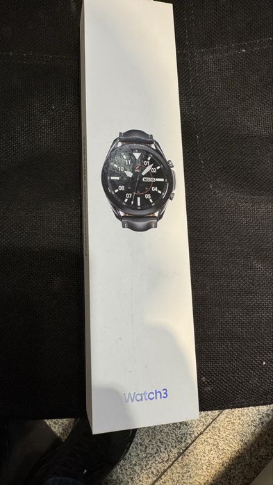 Продам смарт часы Galxy Watch 3 состояние новые